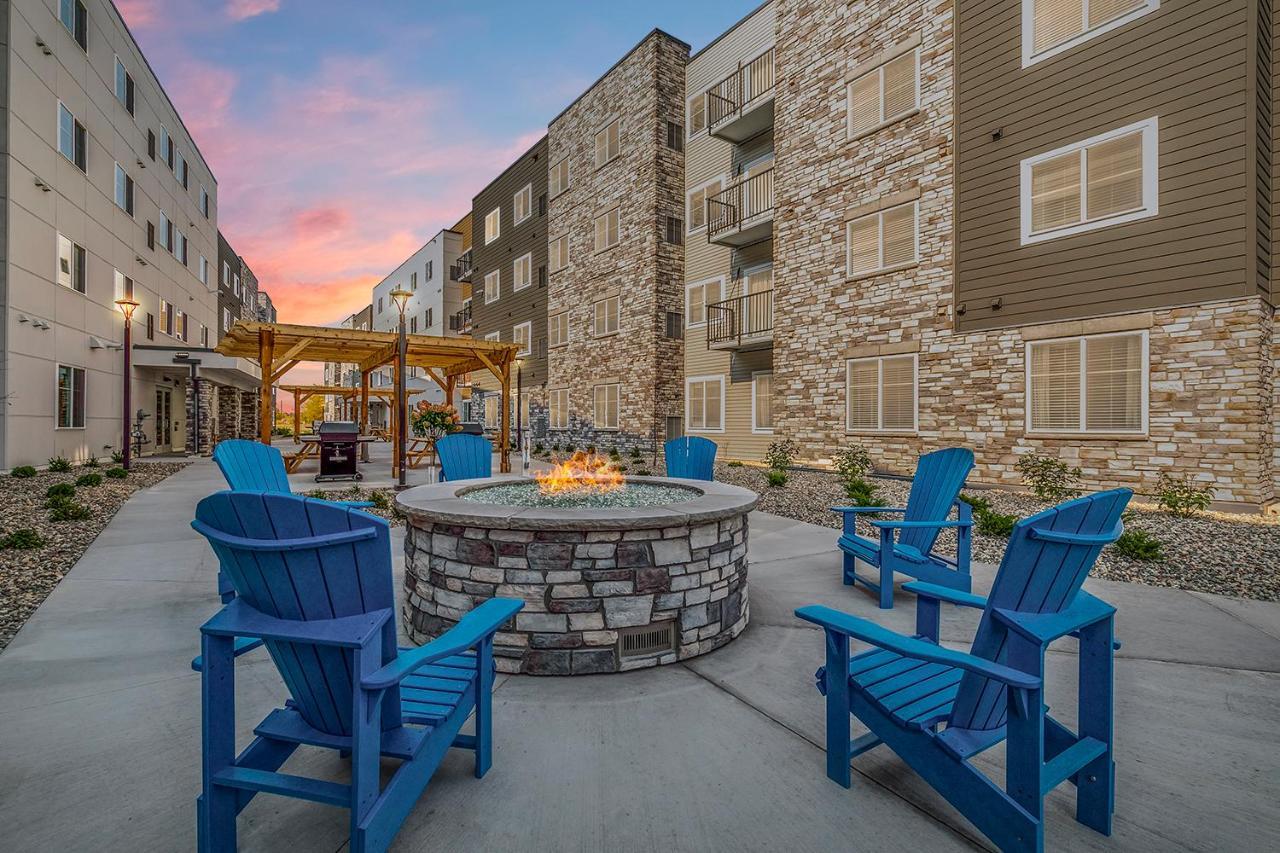 Waterwalk Extended Stay By Wyndham Minneapolis - Плимът Екстериор снимка