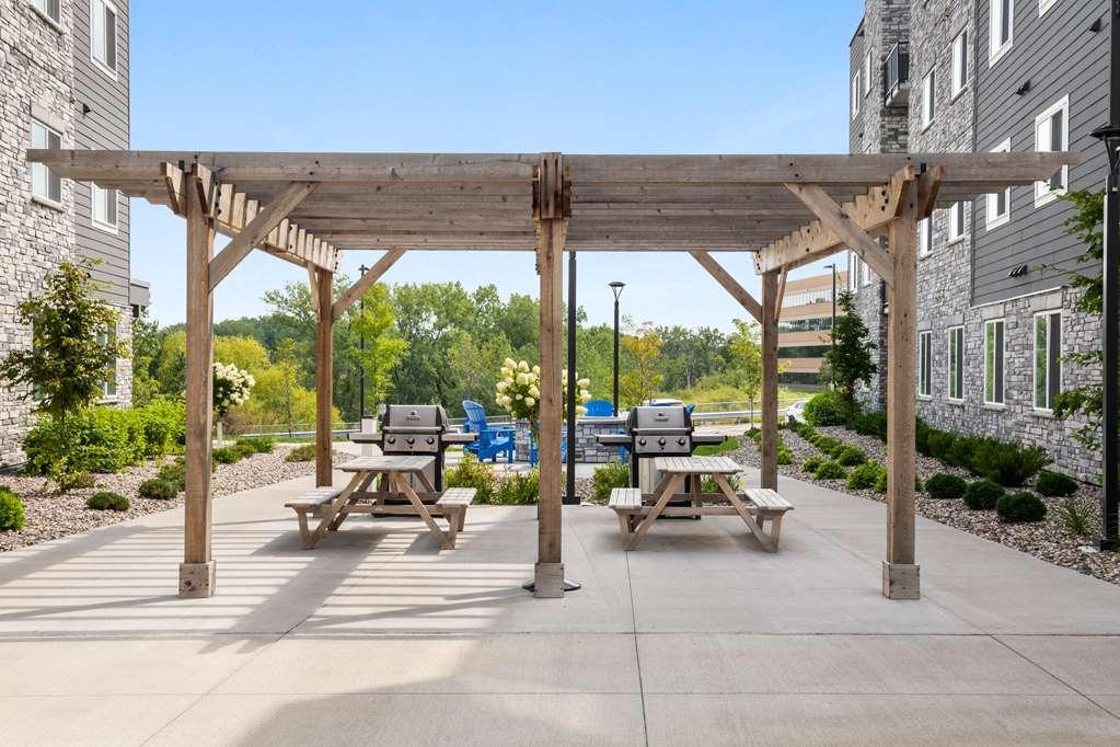 Waterwalk Extended Stay By Wyndham Minneapolis - Плимът Екстериор снимка